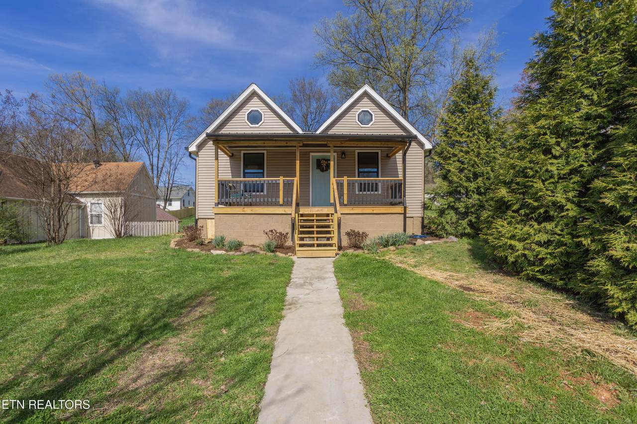 2317 Glenwood Ave - Photo 1