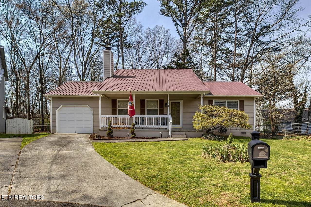 1505 Rhododendron Court - Photo 1