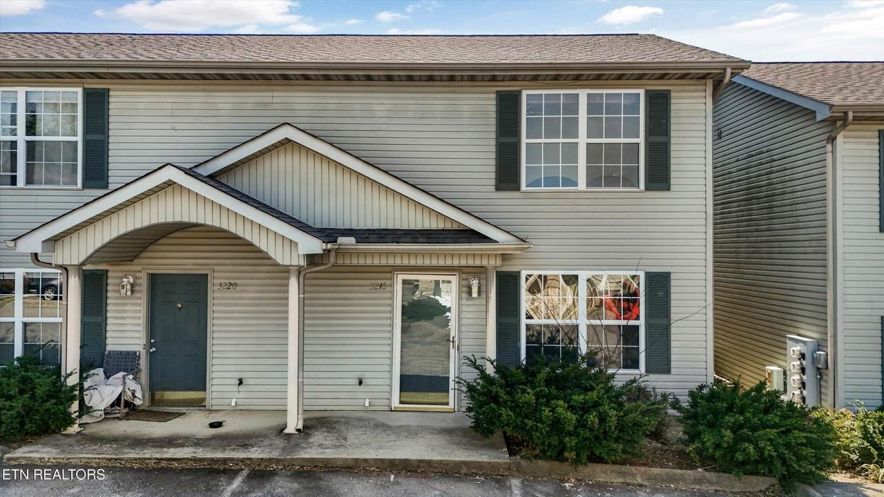 3216 Quiet Way - Photo 1