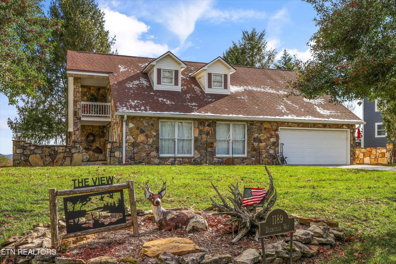 1189 Deerfield Way - Photo 1