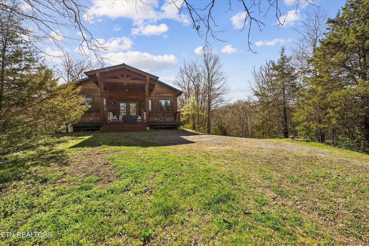 2649 Wildwood Rd - Photo 1