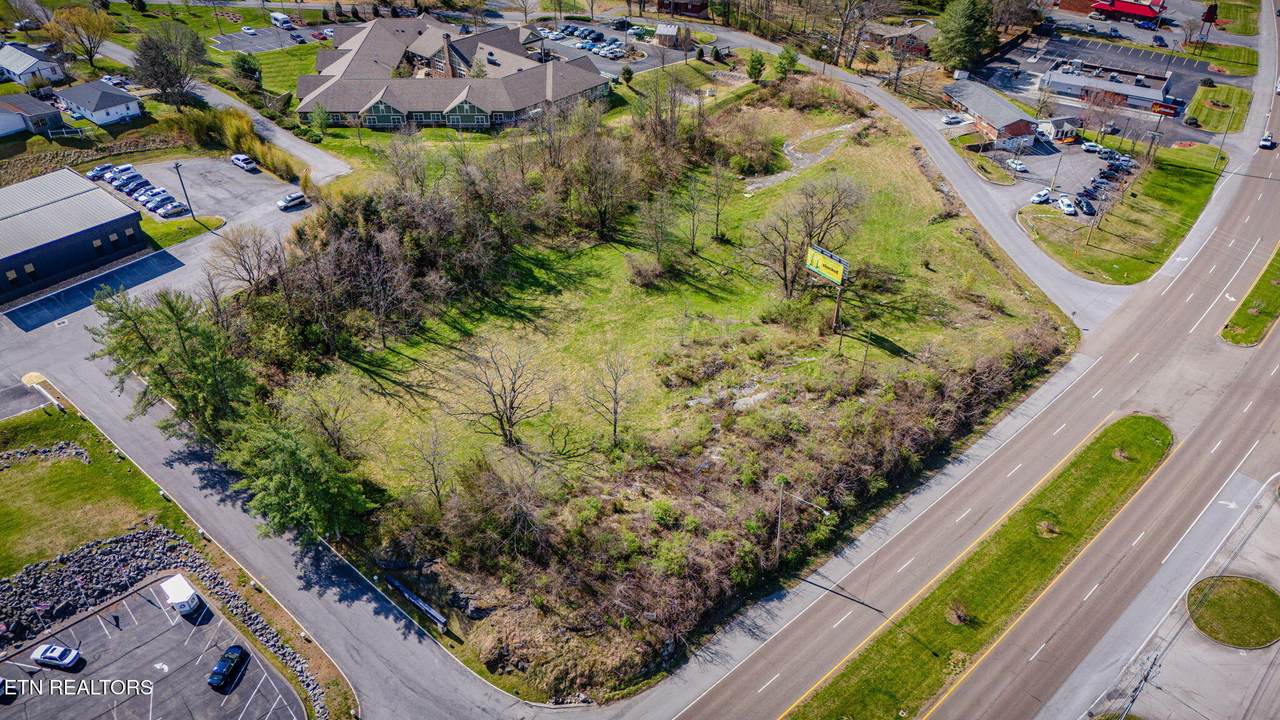 435 Shelby Lane - Photo 1