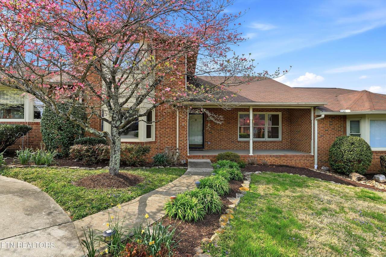 6909 Bridle Court - Photo 1