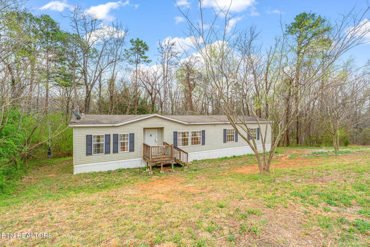 414 Dogwood Lane - Photo 1