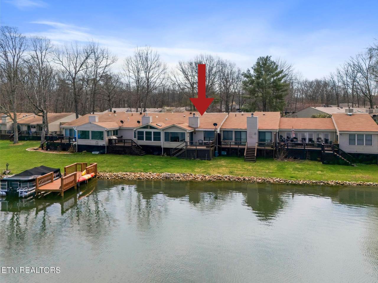 10 Woodland Court - Photo 1