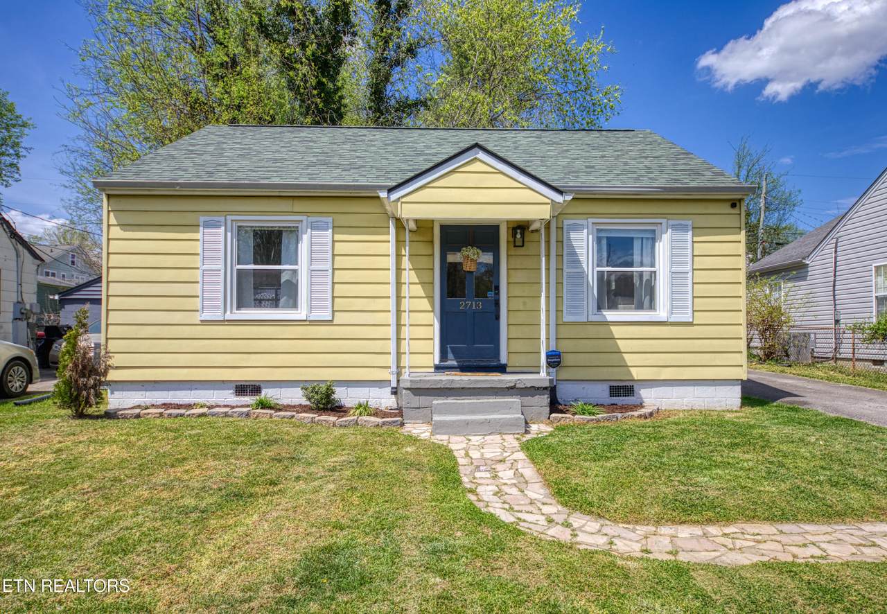 2713 Boright Place - Photo 1