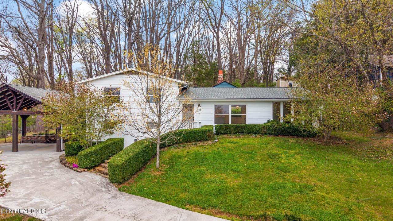 1608 Buckeye Rd - Photo 1