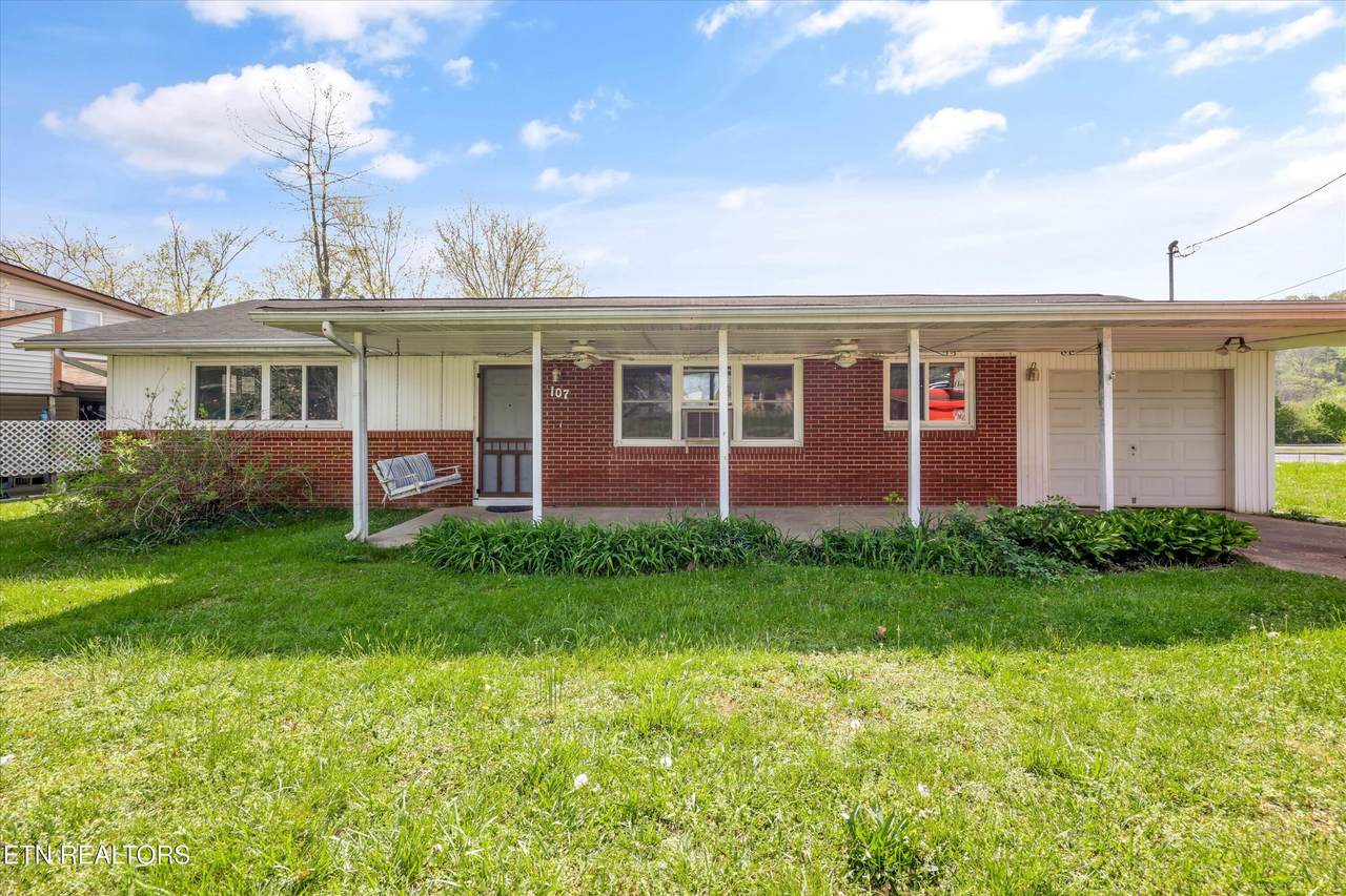 107 Beverly Circle - Photo 1