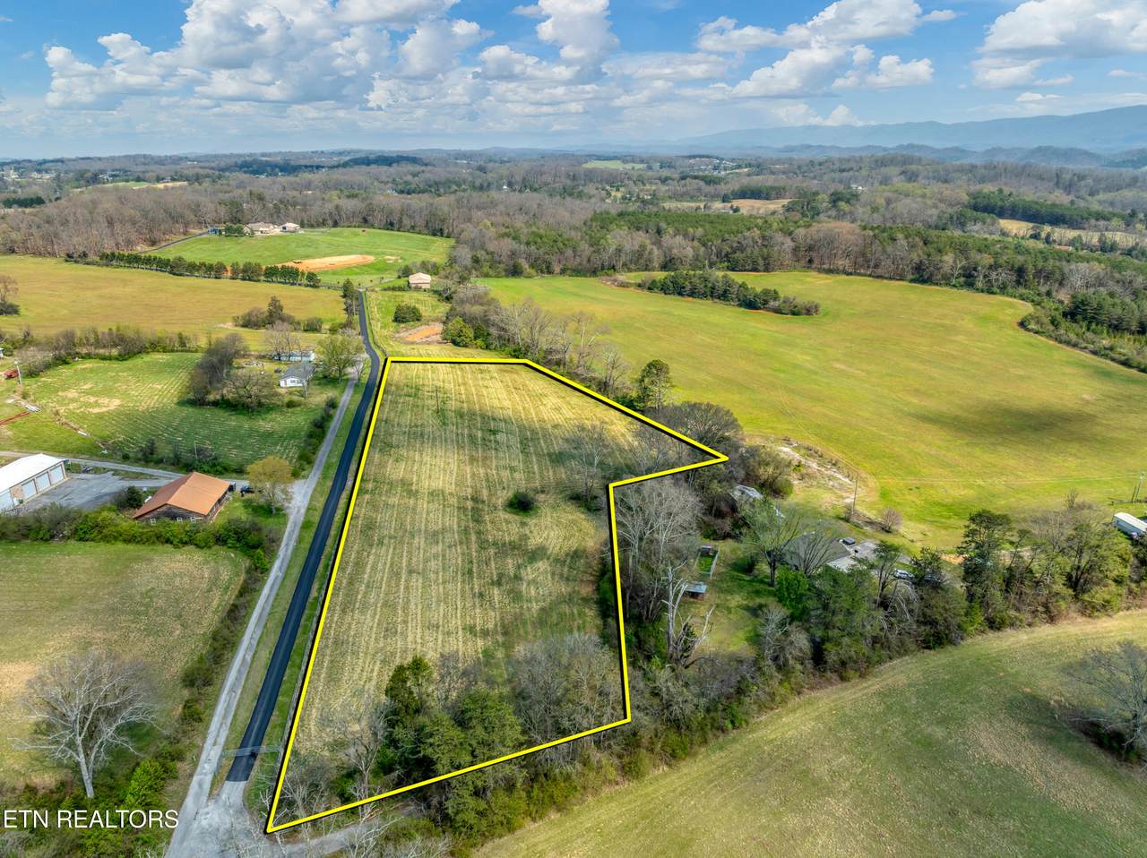 1220 Floyd Walker Rd - Photo 1