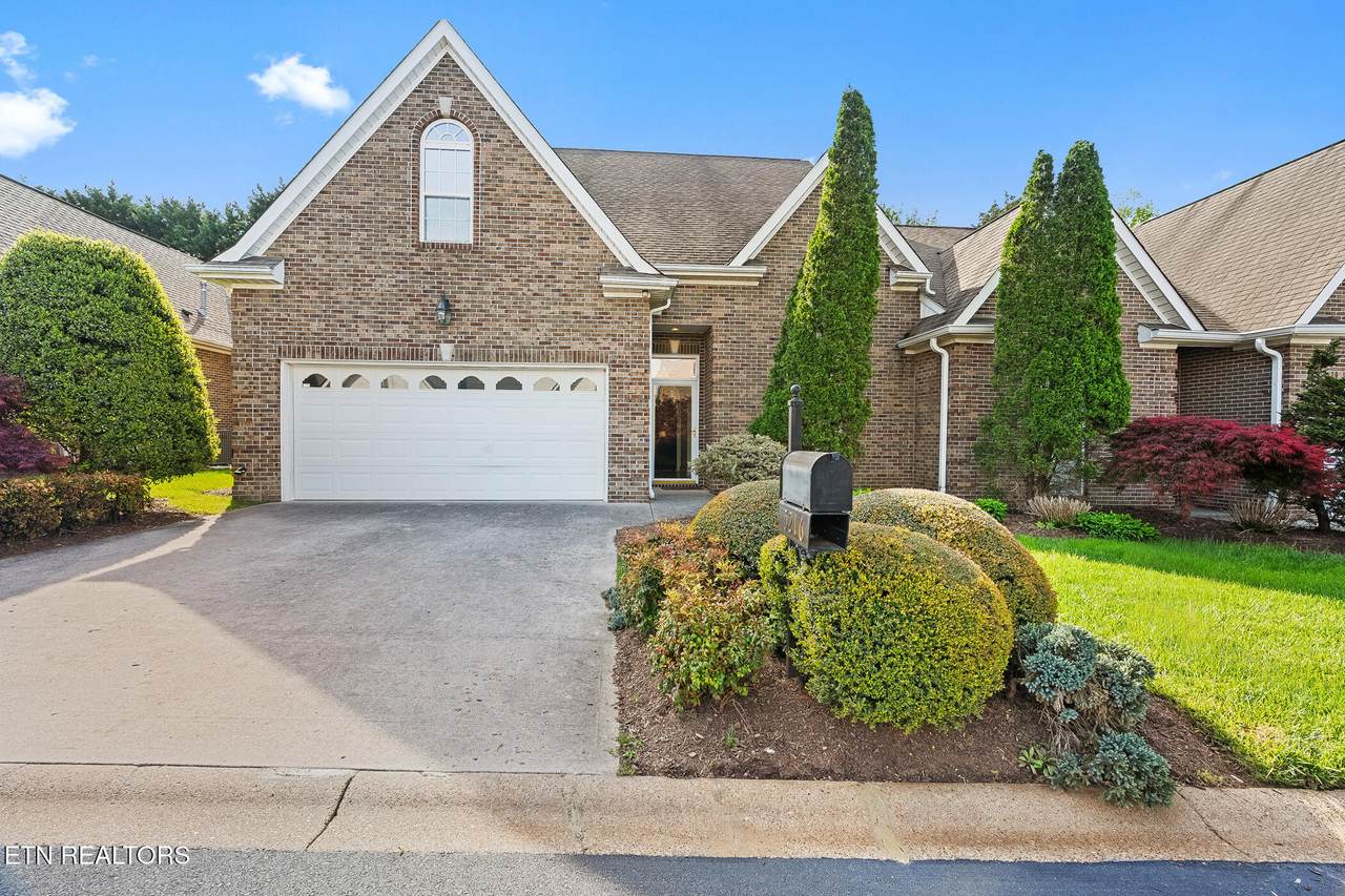 5216 Tazewell Pointe Way - Photo 1