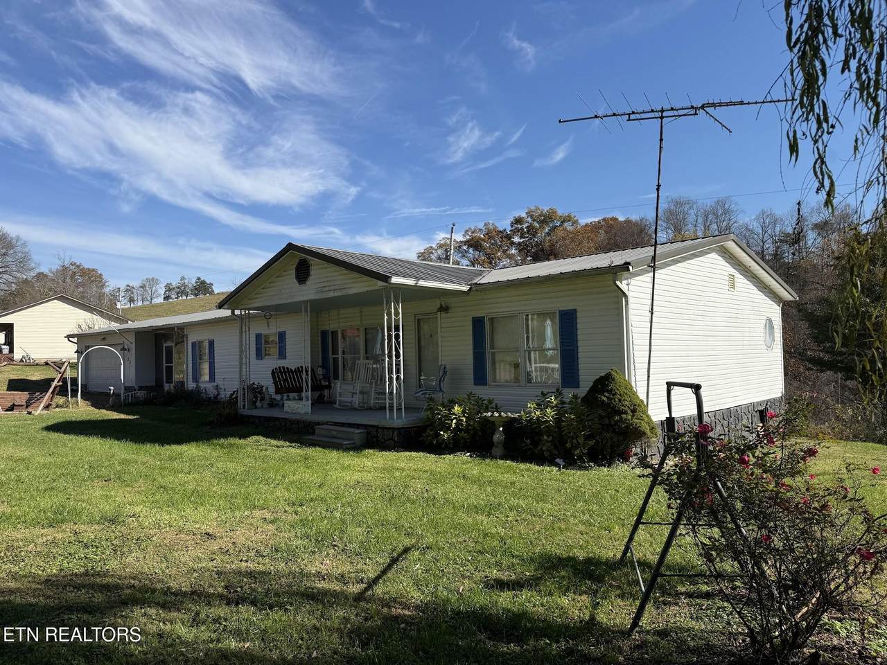 1231 Pump Springs Rd - Photo 1