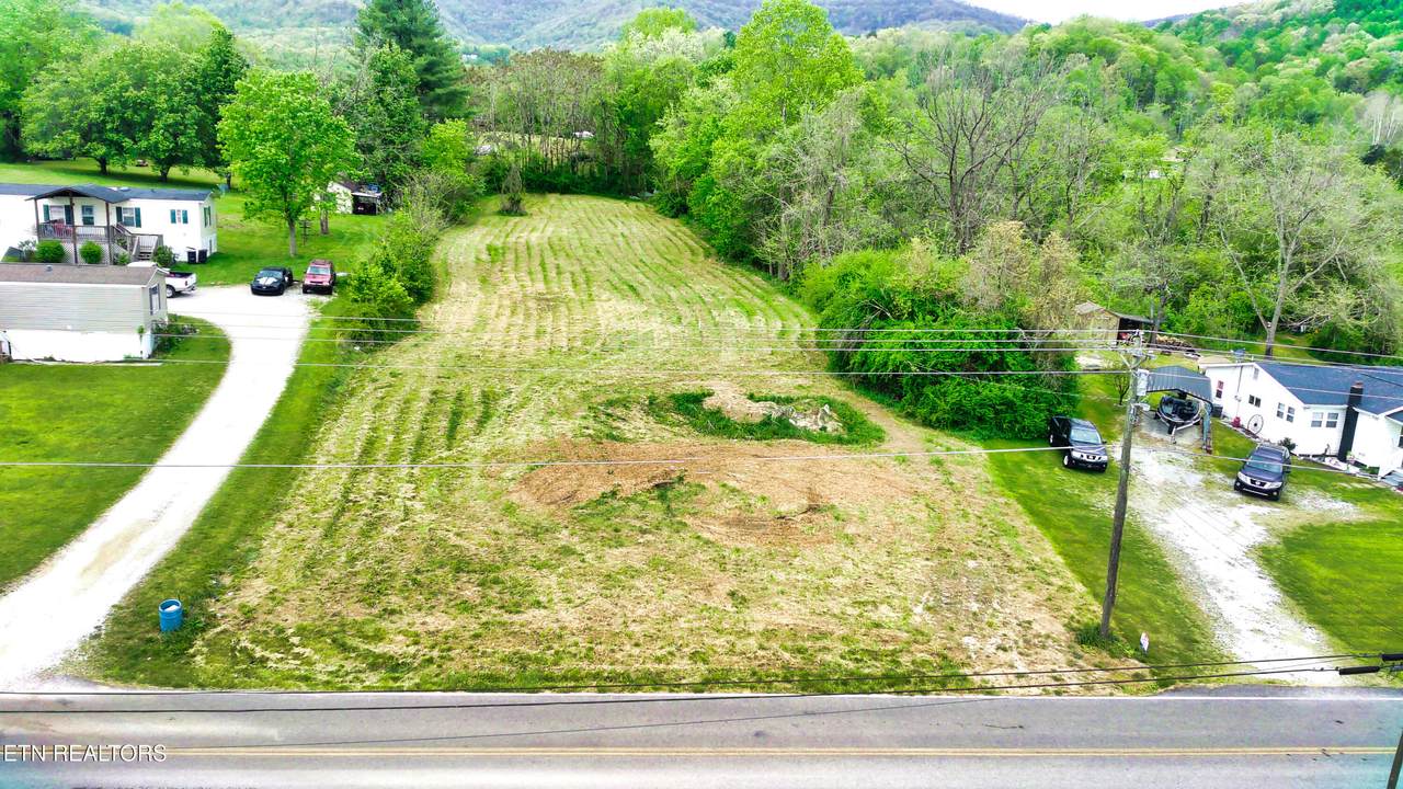 471 Park Rd - Photo 1