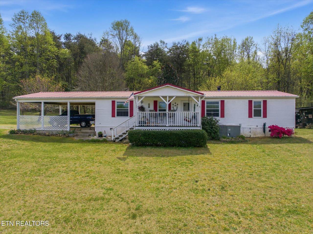 2779 River Rd - Photo 1