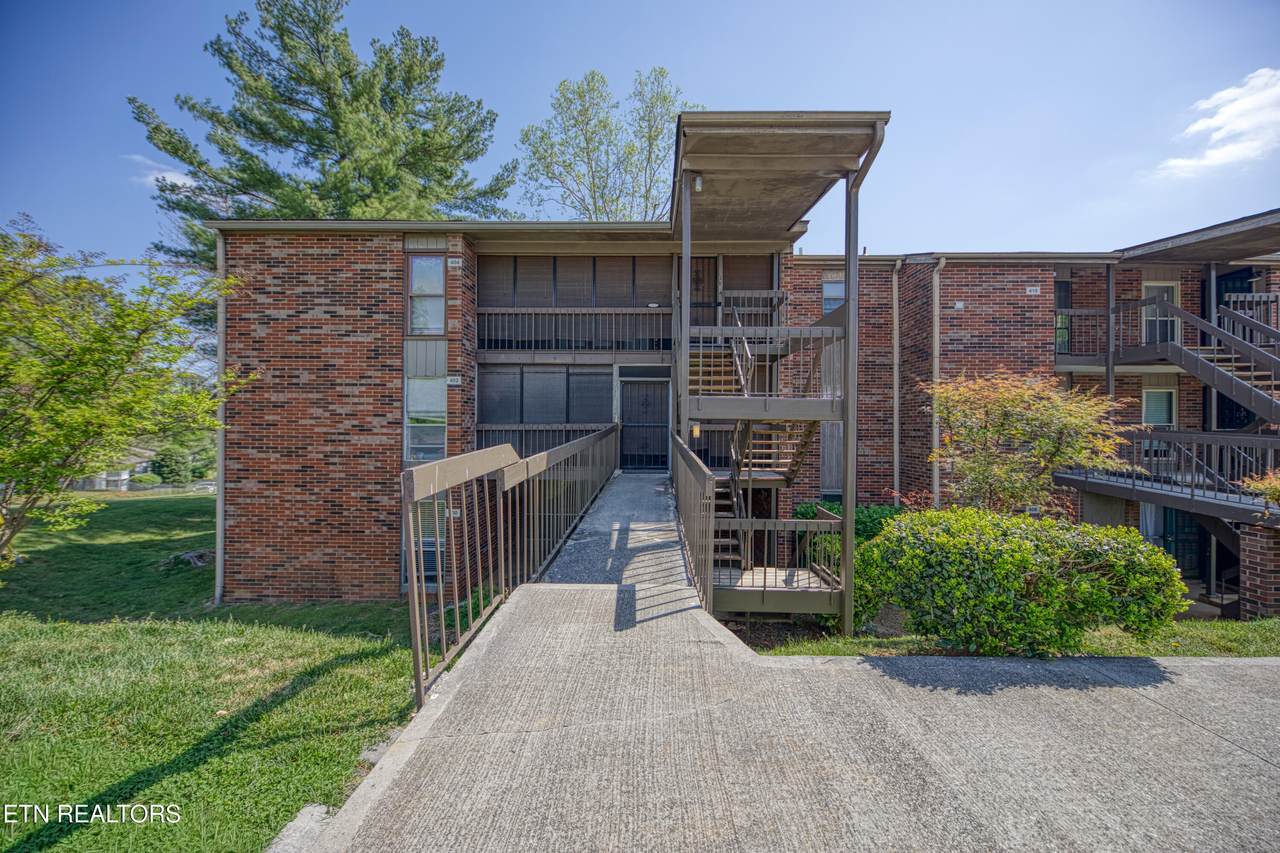 400 Dublin Drive - Photo 1