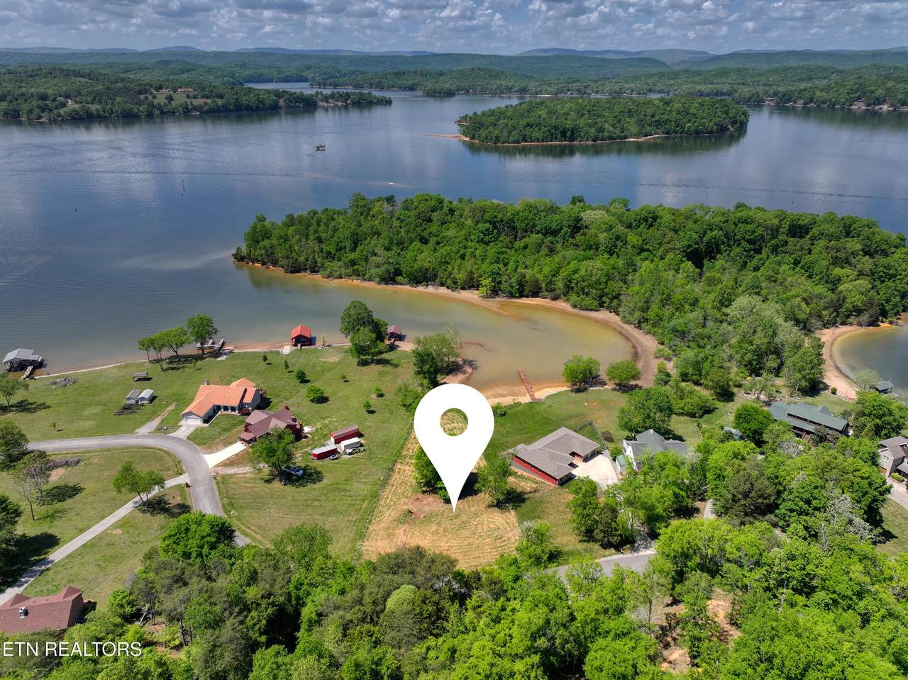 160 Cherokee Circle - Photo 1