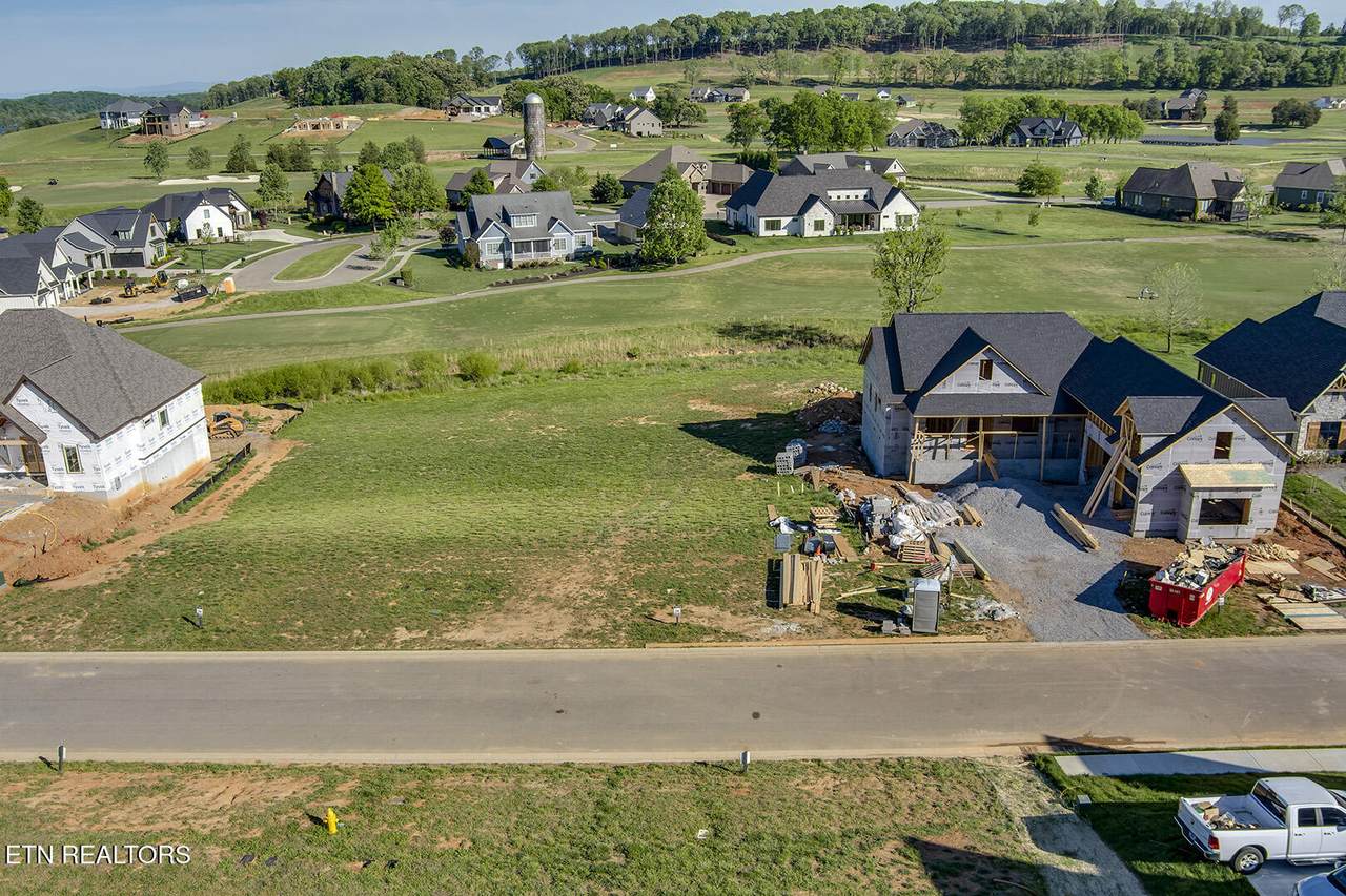 2258 Chestnut Lane - Photo 1