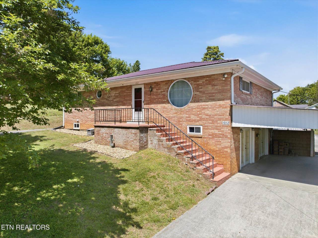 1012 Bennett St - Photo 1