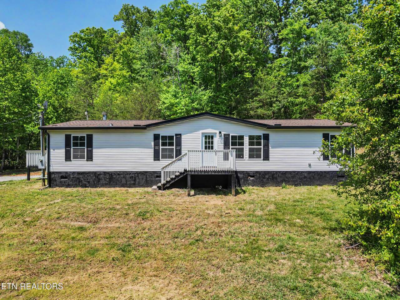 736 Buck Creek Rd - Photo 1