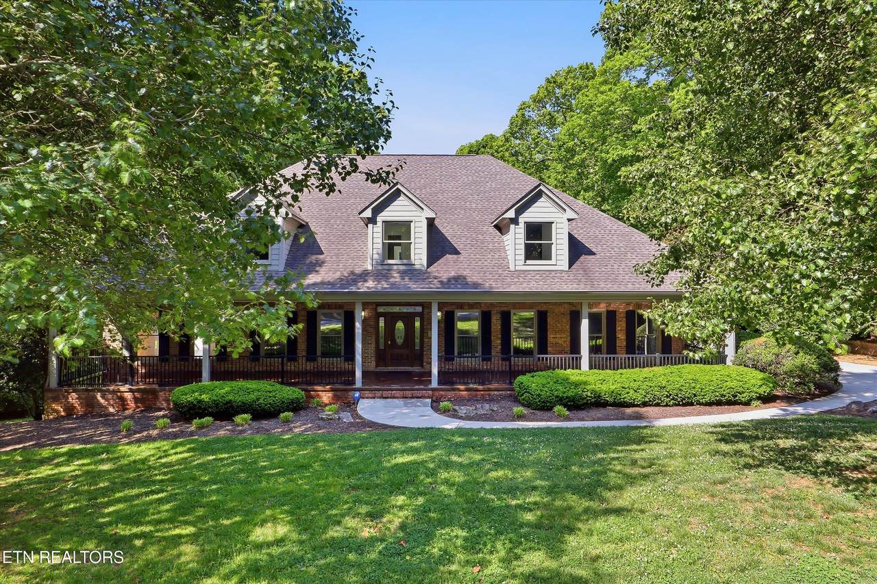721 Hampton Roads Drive - Photo 1