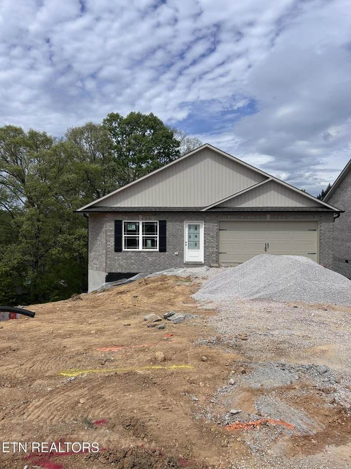 2935 Zachary Pointe Lane - Photo 1