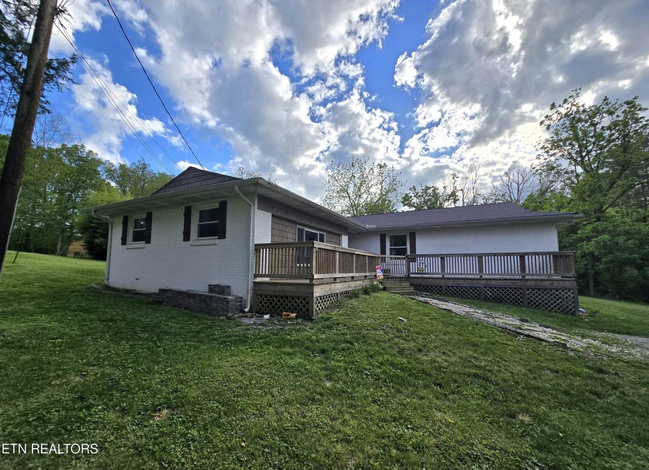 224 Parkey Rd - Photo 1