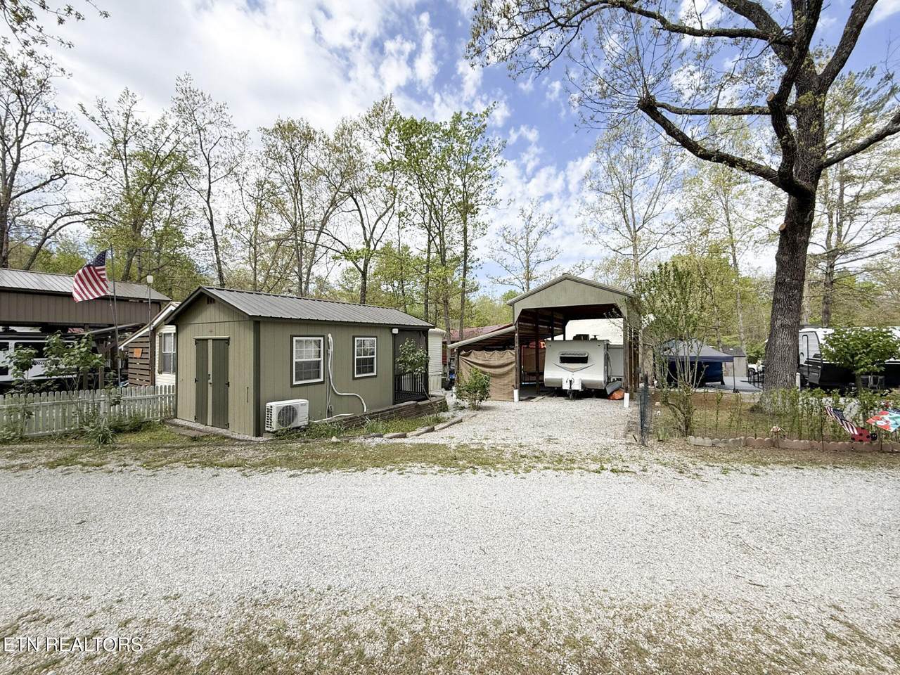 https://bt-photos.global.ssl.fastly.net/kaar/1280_boomver_1_1338877-2.jpg