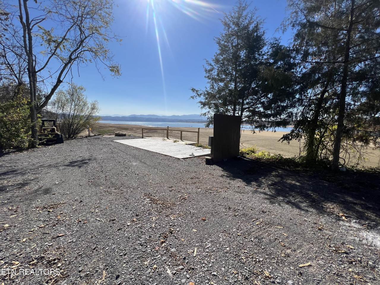 1407 Hwy 25E - Photo 1