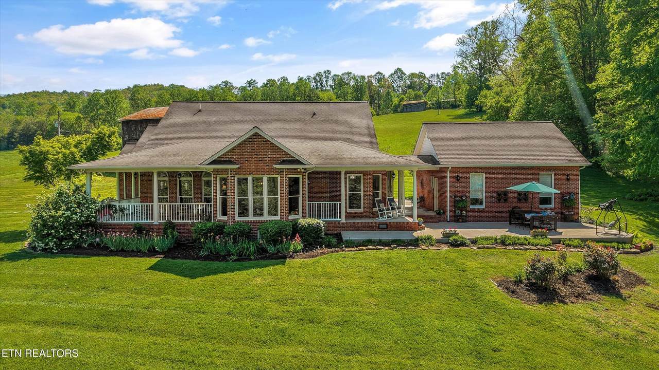 4151 Cave Springs Rd - Photo 1