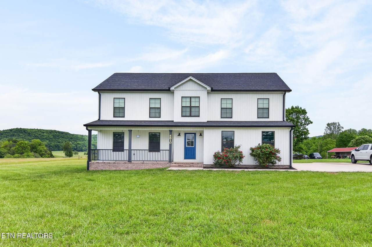 6810 Cherry Creek Rd - Photo 1