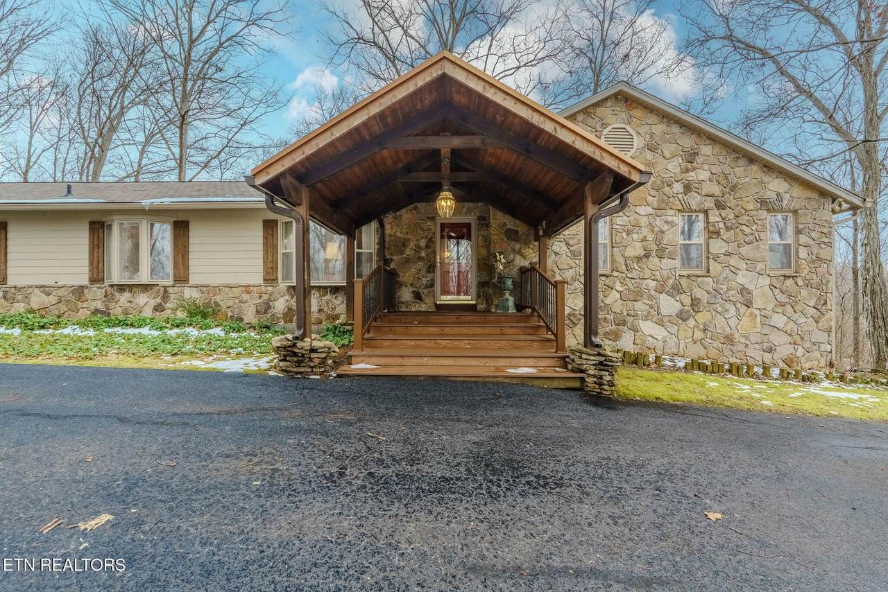 1290 Hickory Hills Rd - Photo 1