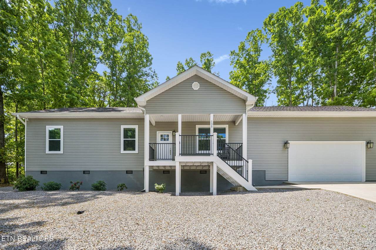 135 Country Way Rd - Photo 1