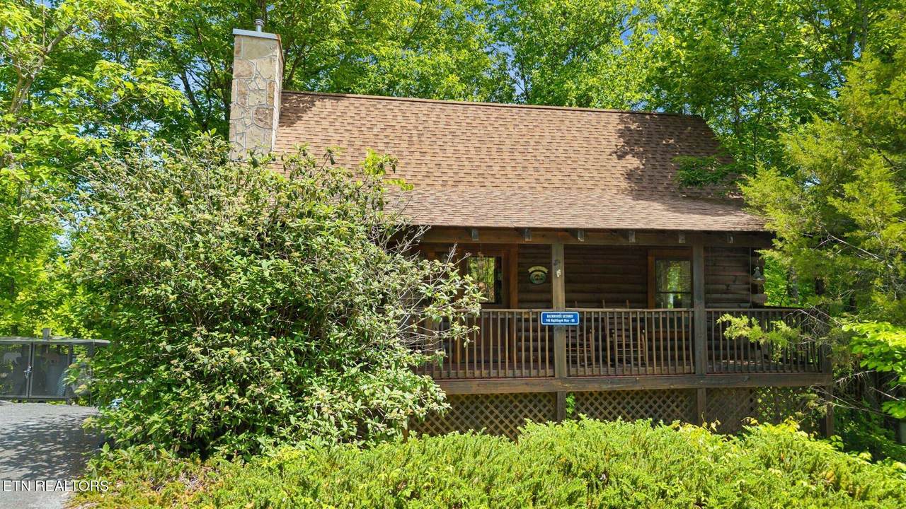 746 Nighthawk Way - Photo 1