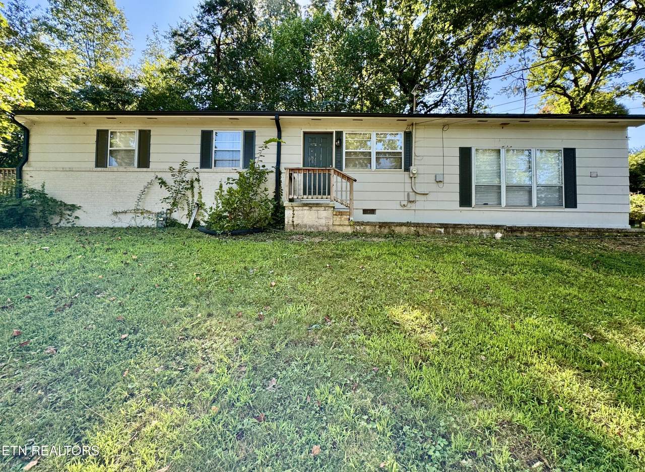 128 Bettis Lane - Photo 1