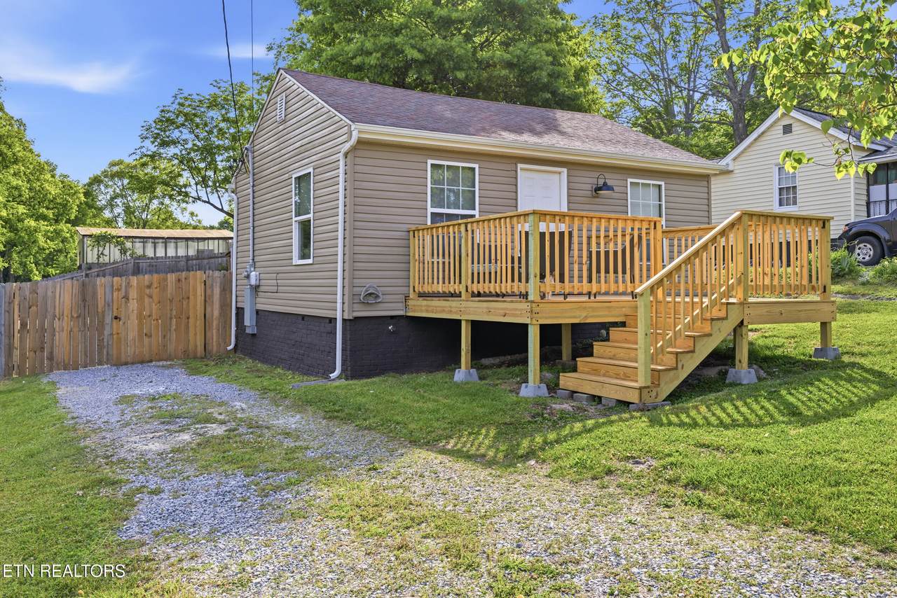 4310 Ellen St - Photo 1
