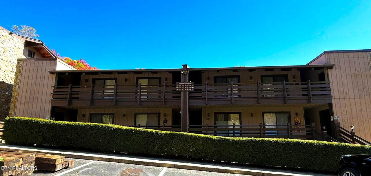 1081 Cove Rd - Photo 1