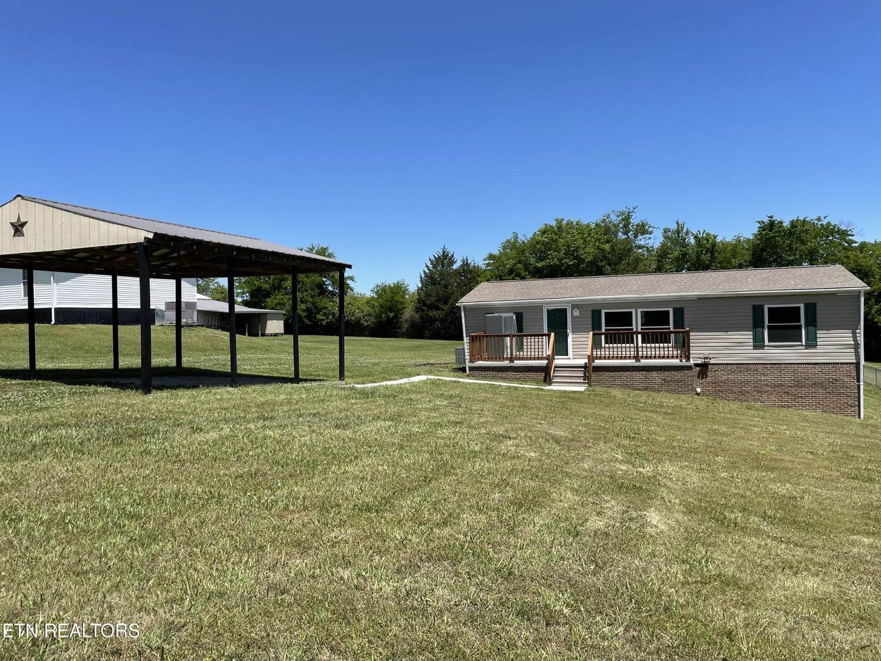 139 Village Lane - Photo 1