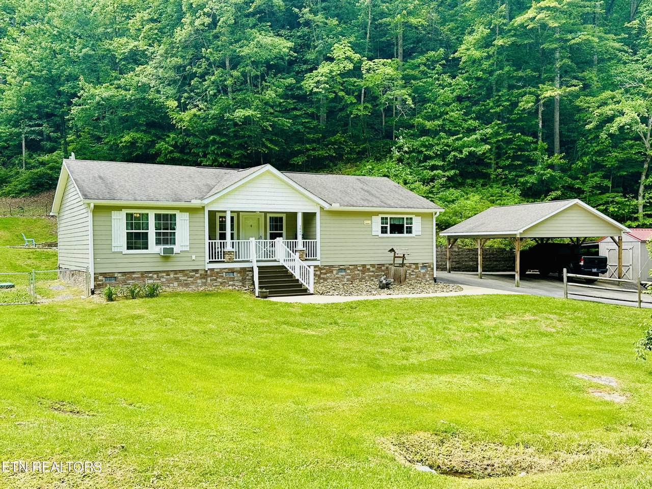 3846 Knight Hollow Rd - Photo 1