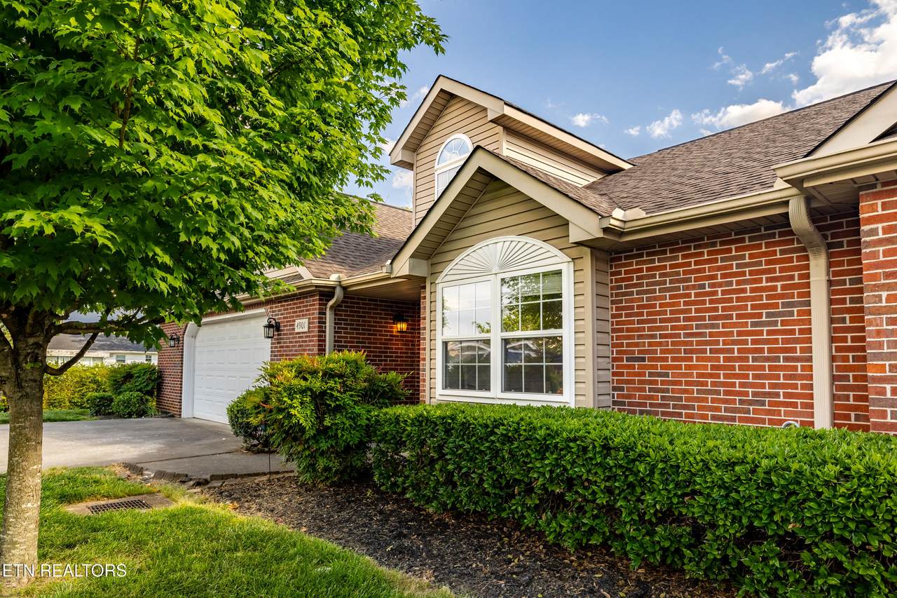 4901 Coy Way - Photo 1