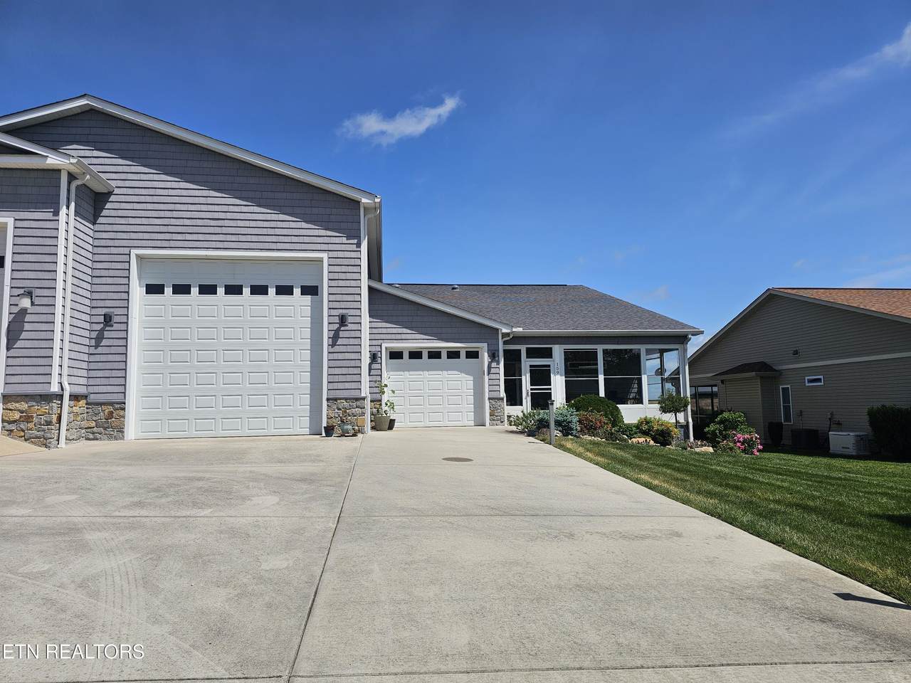 159 Holly Tree Drive - Photo 1