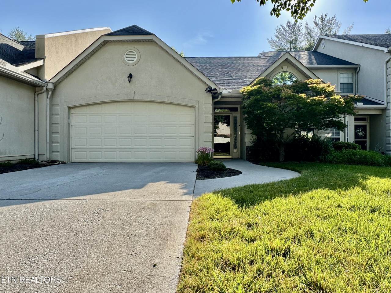 622 Chapel Point Lane - Photo 1