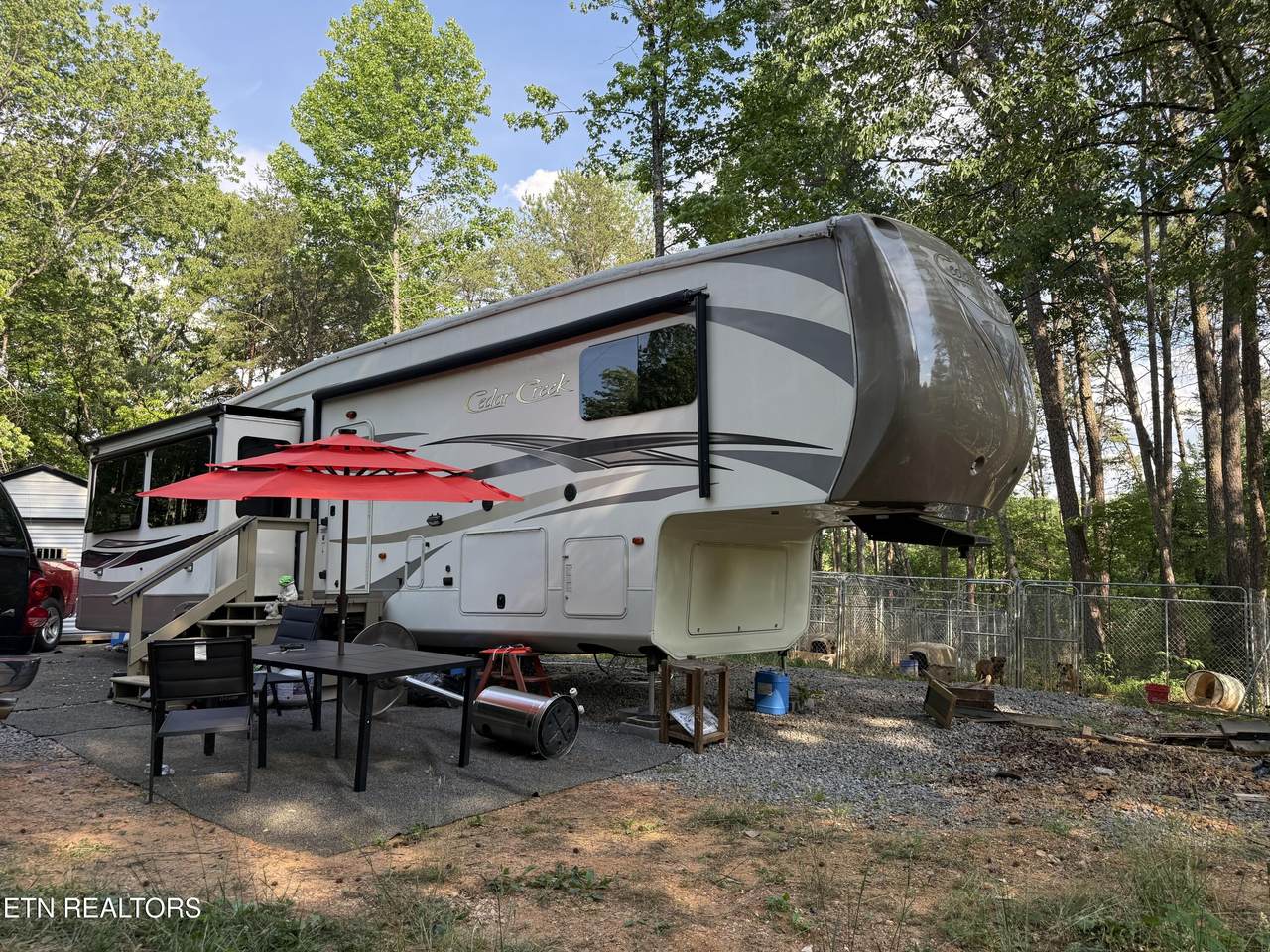 180 Mountain Rd - Photo 1