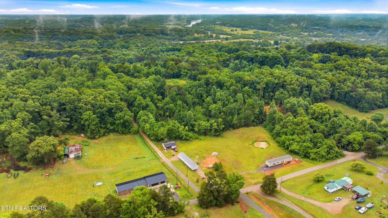 3824 Strong Rd - Photo 1