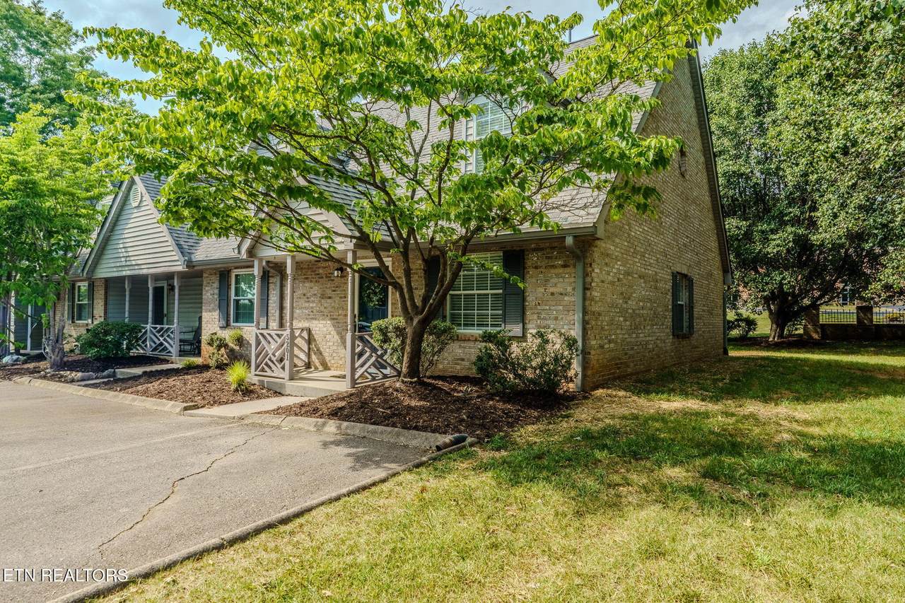 5201 Trace Manor Lane - Photo 1