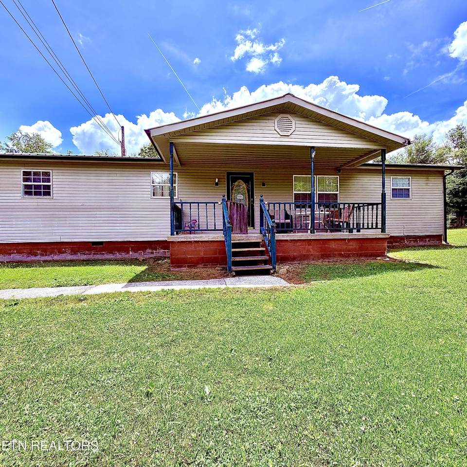 162 Charlie Byrd Lane - Photo 1