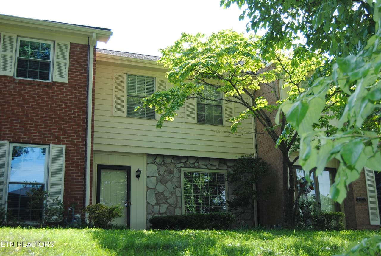 7914 Gleason Drive - Photo 1