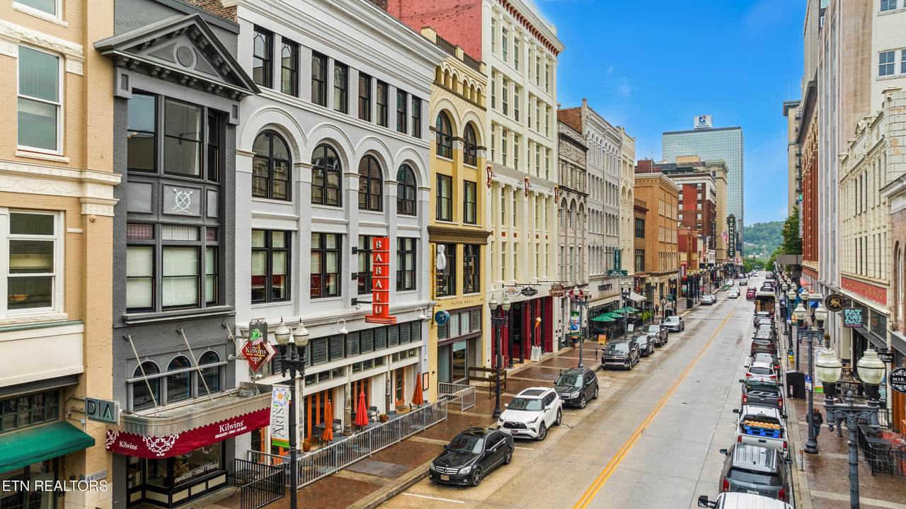 416 Gay St - Photo 1