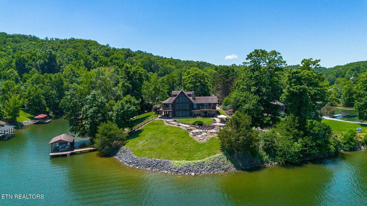 114 Chickasaw Point - Photo 1