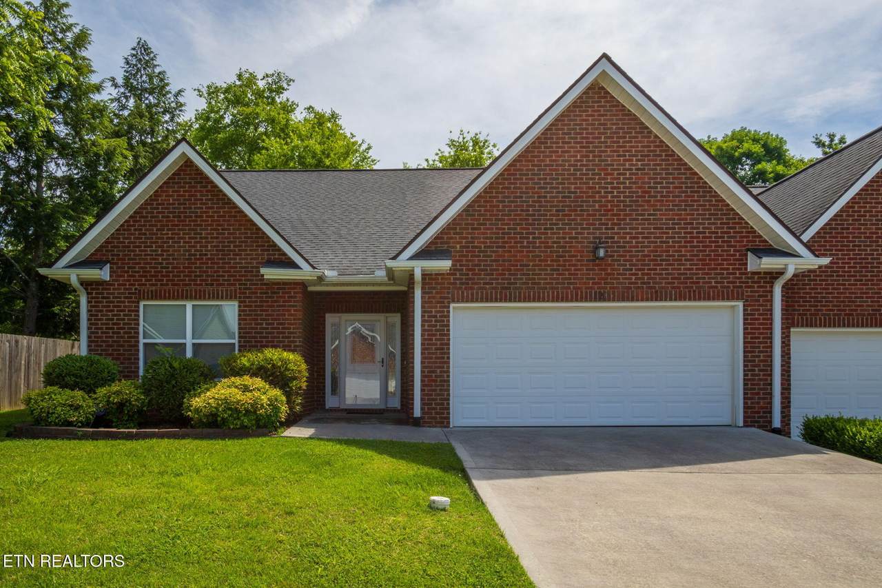 1120 Fellin View Way - Photo 1