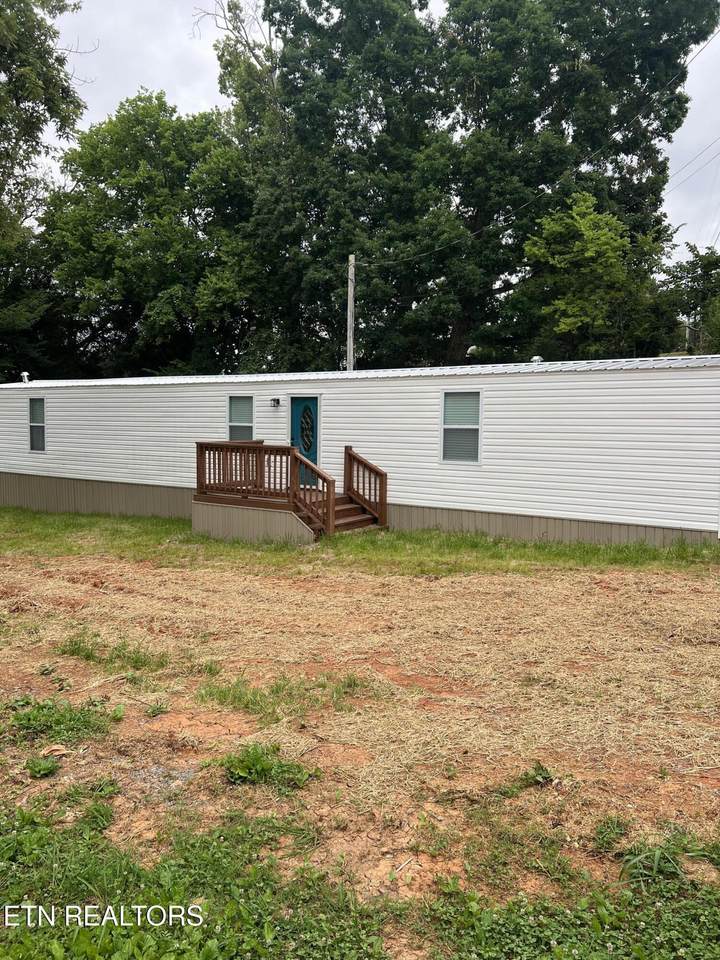 9960 Shaw Ferry Rd - Photo 1