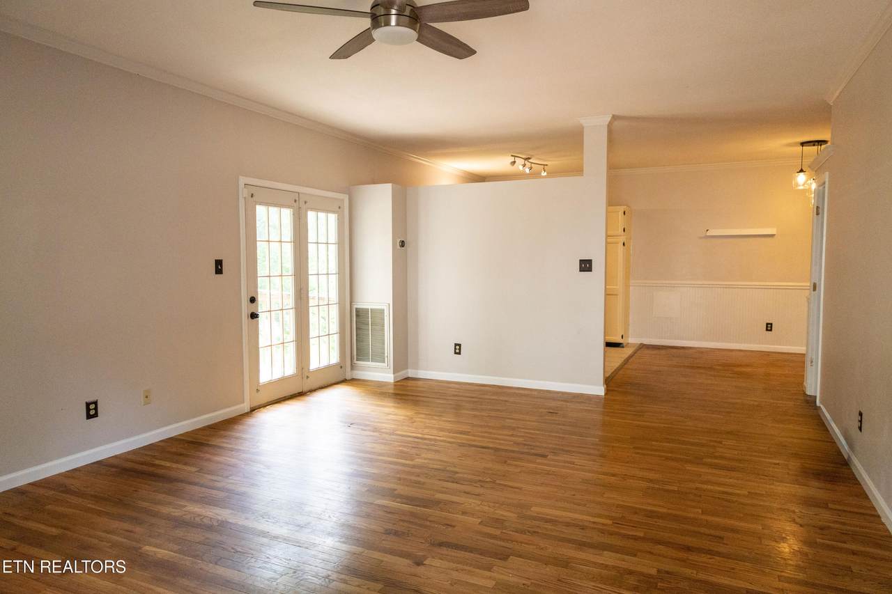 1728 Stone Hedge Drive - Photo 1